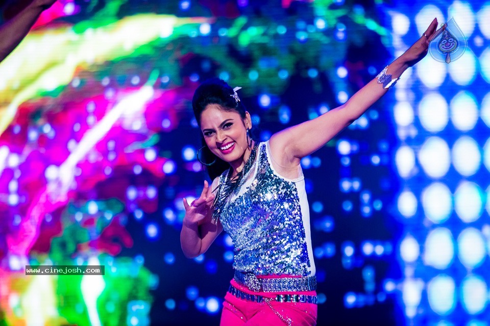 Celebs at SIIMA Awards Day 2 - 63 / 152 photos