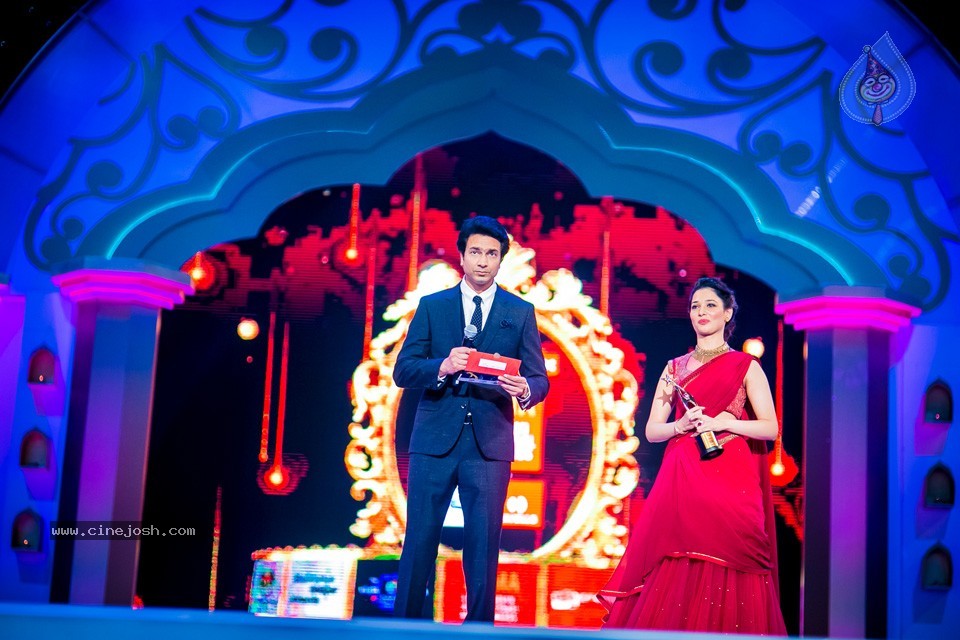 Celebs at SIIMA Awards Day 2 - 72 / 152 photos