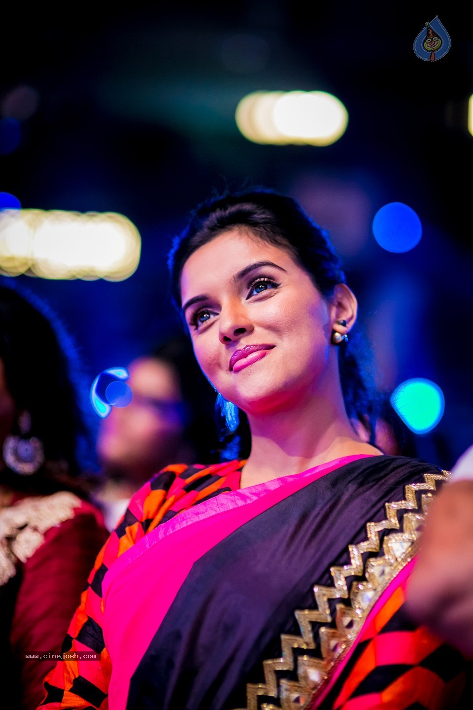 Celebs at SIIMA Awards Day 2 - 105 / 152 photos
