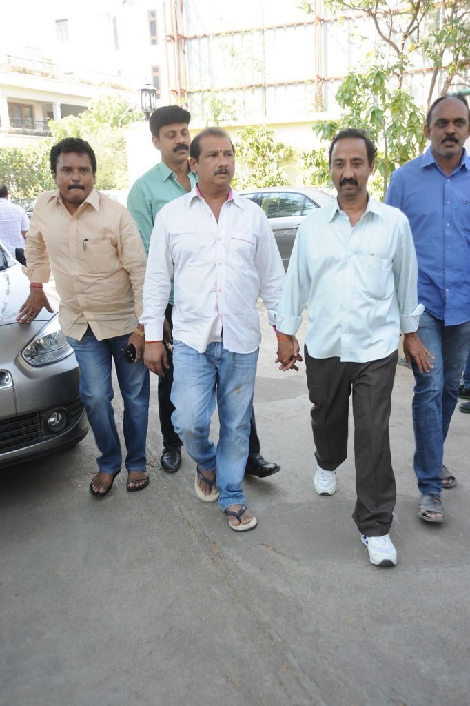 Celebs Condolences to Nandamuri Janakiram Photos - 25 / 351 photos