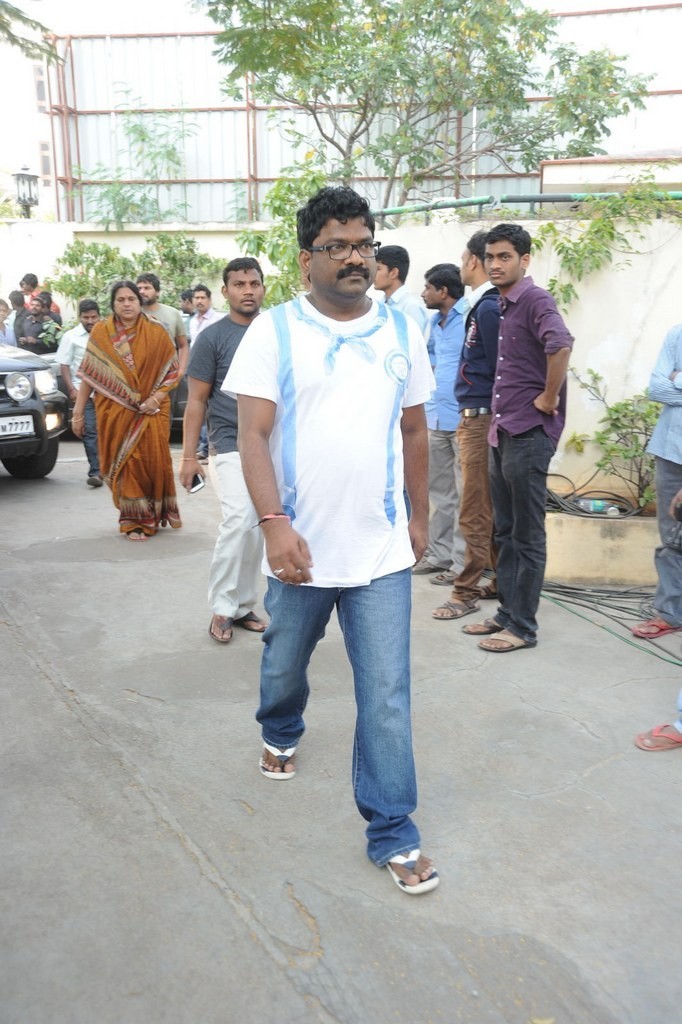 Celebs Condolences to Nandamuri Janakiram Photos - 150 / 351 photos
