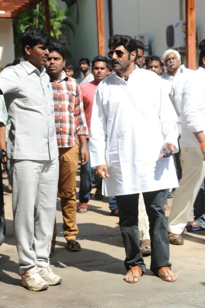 Celebs Condolences to Nandamuri Janakiram Photos - 170 / 351 photos