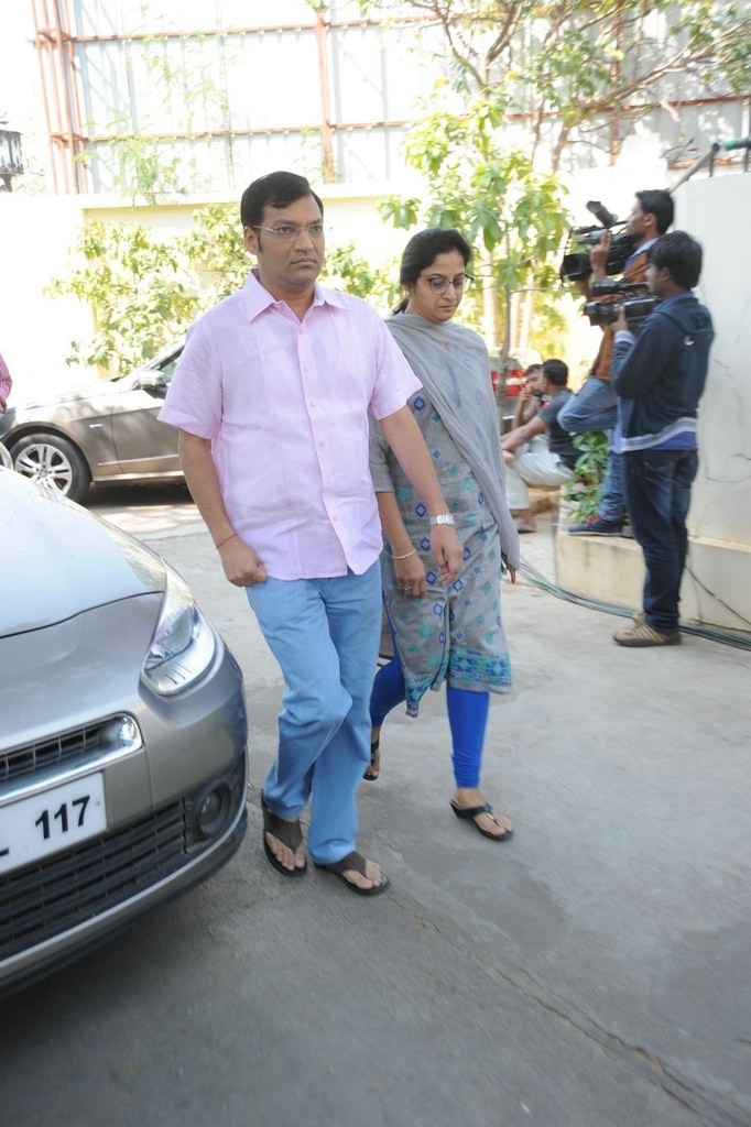 Celebs Condolences to Nandamuri Janakiram Photos - 171 / 351 photos