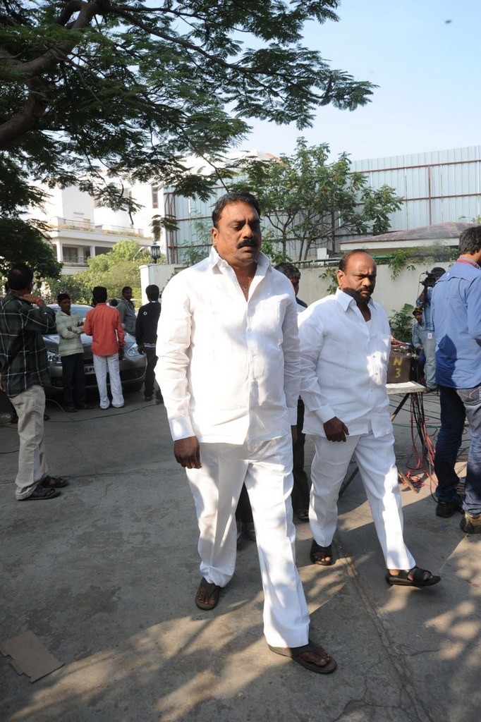 Celebs Condolences to Nandamuri Janakiram Photos - 300 / 351 photos
