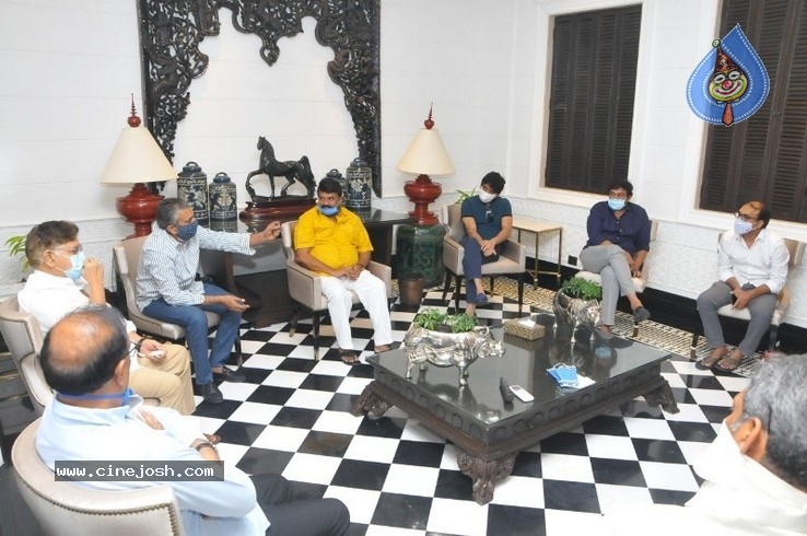 Celebs Meeting At Chiru Residence - 1 / 6 photos