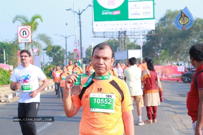 Celebs Participated In 10k Run - 8 / 39 photos