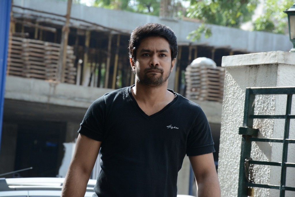 Celebs Pay Homage to K Balachander Son - 25 / 122 photos