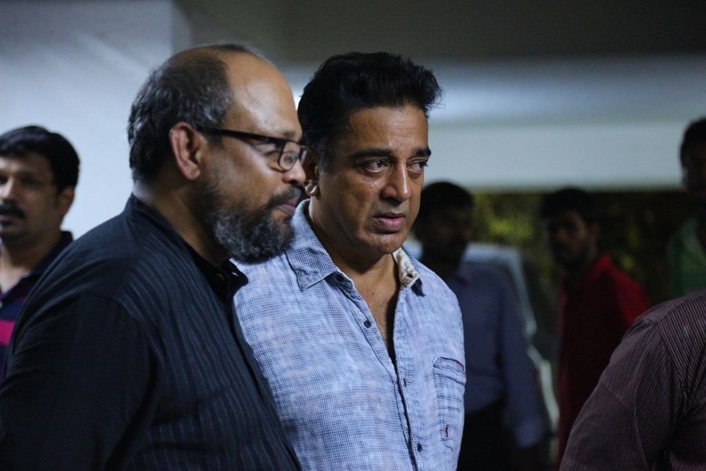 Celebs Pay Homage to K Balachander Son - 100 / 122 photos