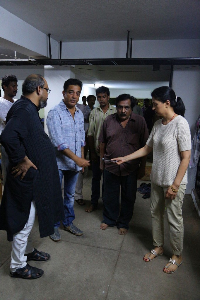 Celebs Pay Homage to K Balachander Son - 105 / 122 photos