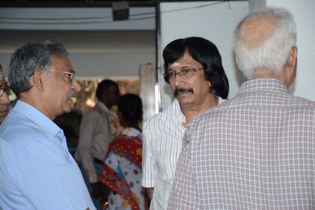 Celebs Pay Homage to K Balachander Son - 116 / 122 photos