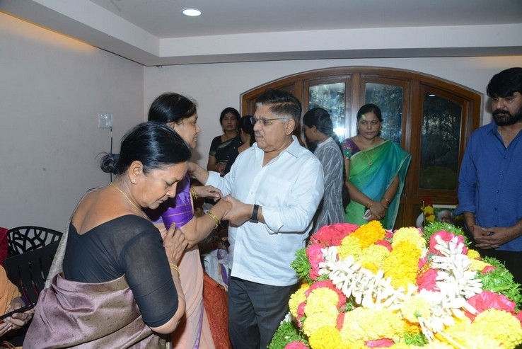 Celebs Pay Homage to Srikath Father - 20 / 36 photos