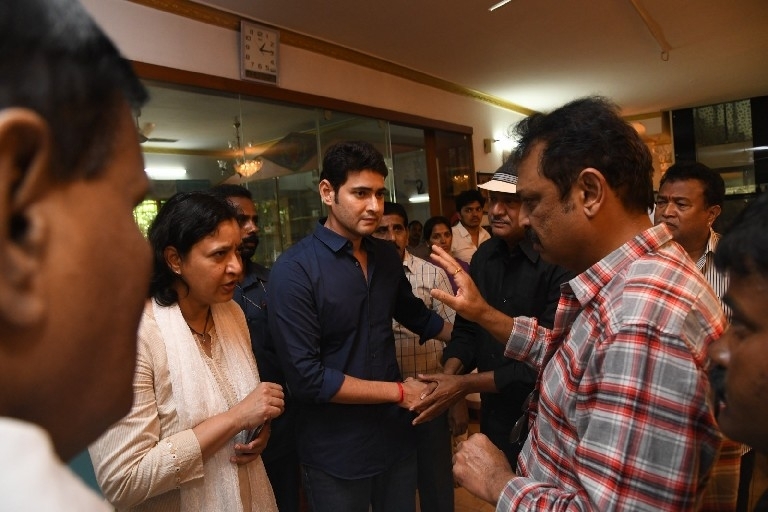 Celebs Pay Homage To Vijaya Nirmala 02 - 32 / 37 photos