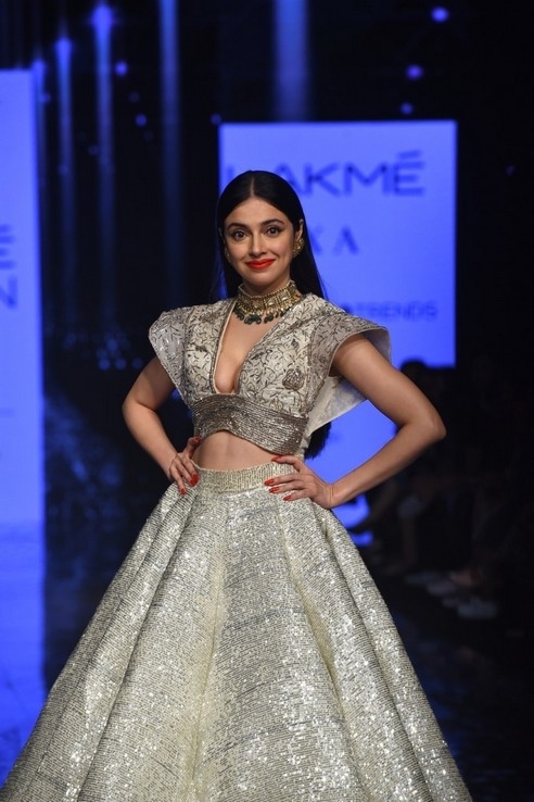 Celebs RampWalk at Lakme Fashion Week 2020 - 7 / 84 photos