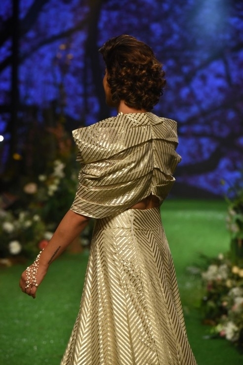 Celebs RampWalk at Lakme Fashion Week 2020 - 16 / 84 photos
