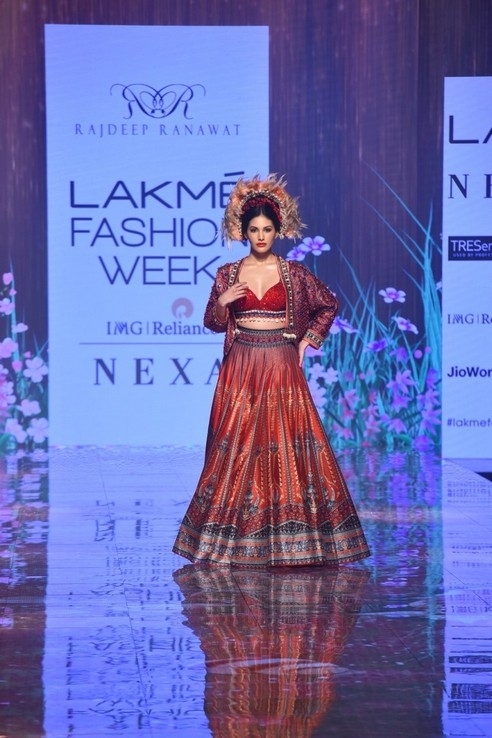 Celebs RampWalk at Lakme Fashion Week 2020 - 59 / 84 photos