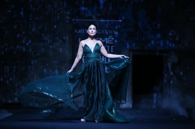Celebs RampWalk at Lakme Fashion Week 2020 - 64 / 84 photos