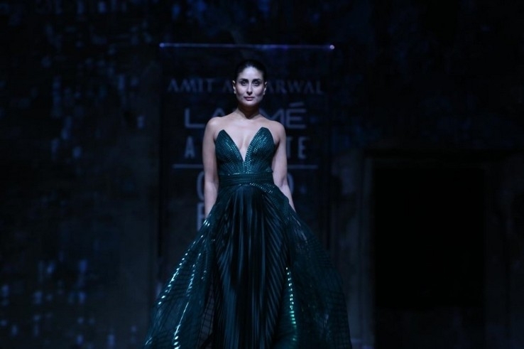 Celebs RampWalk at Lakme Fashion Week 2020 - 80 / 84 photos