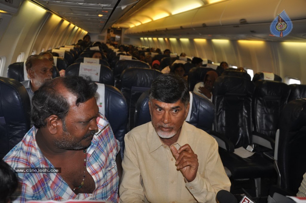 TDP Chandrababu Naidu at Shamshabad Airport - 53 / 56 photos