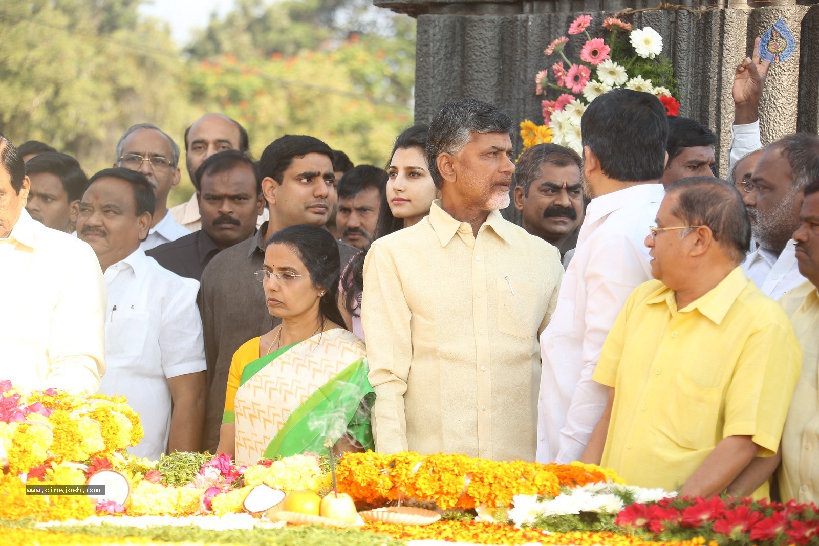 Chandrababu Naidu Family at NTR Ghat - 3 / 90 photos