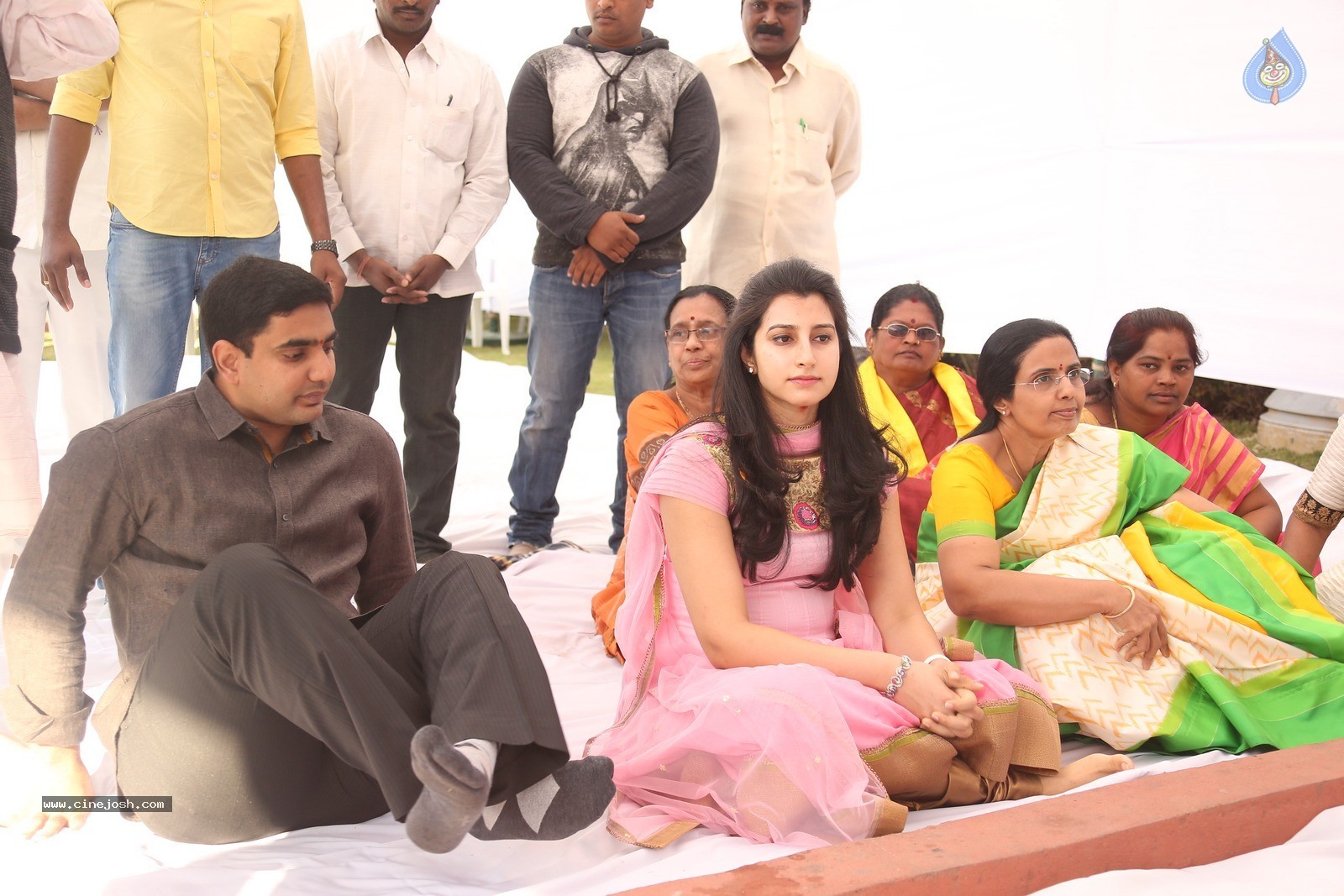 Chandrababu Naidu Family at NTR Ghat - 10 / 90 photos