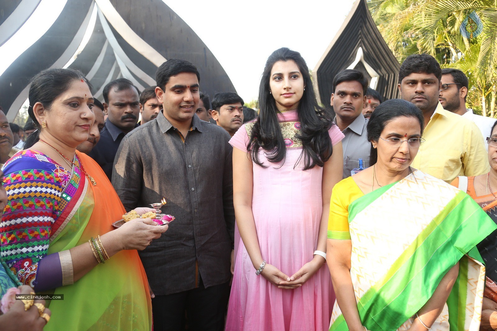 Chandrababu Naidu Family at NTR Ghat - 38 / 90 photos