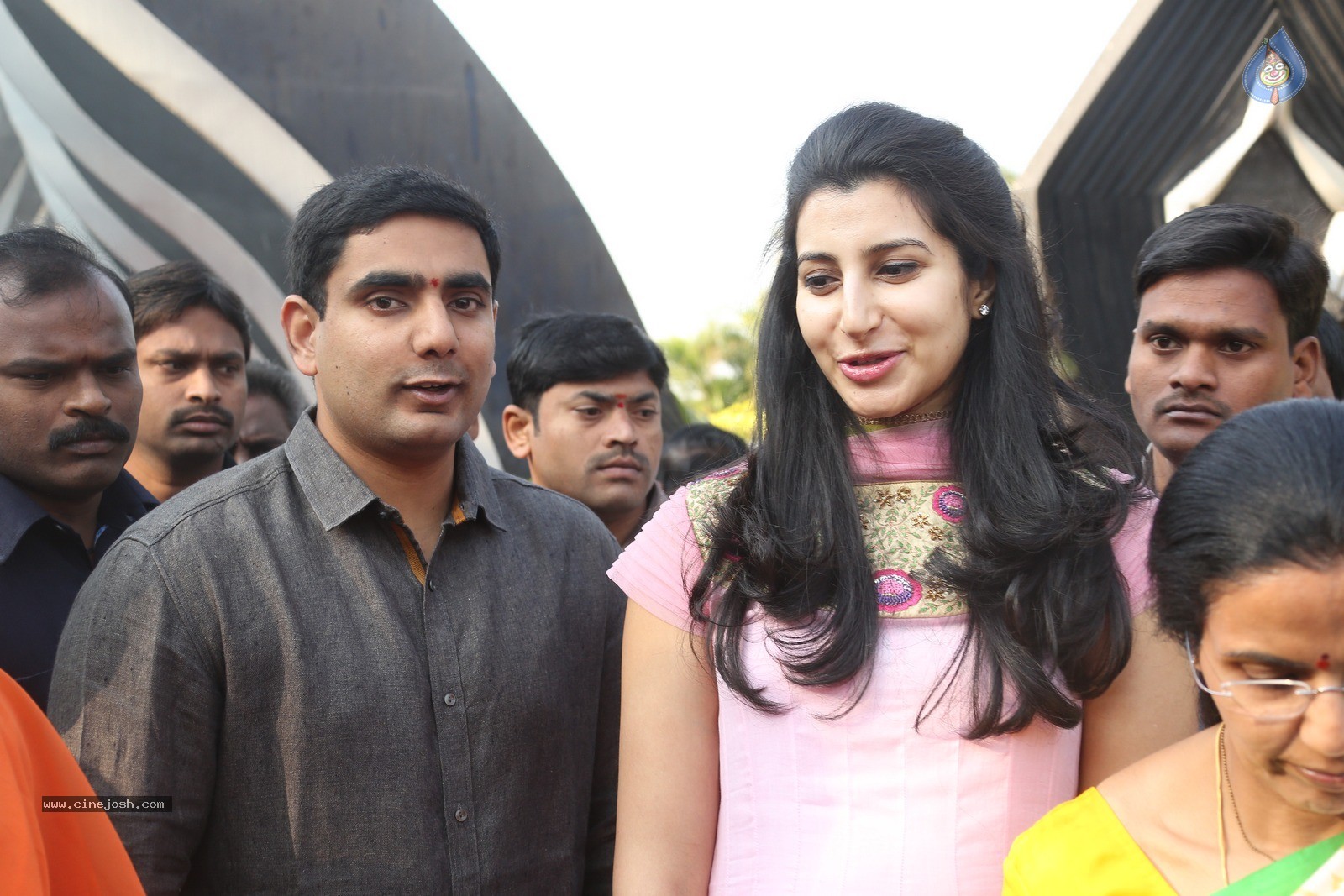 Chandrababu Naidu Family at NTR Ghat - 60 / 90 photos