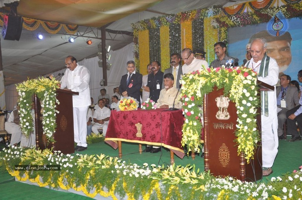 Chandrababu Naidu Sworn in as Andhra Pradesh CM - 113 / 150 photos