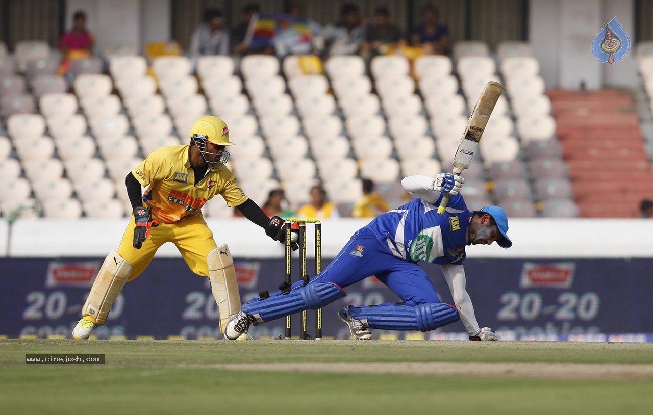 Chennai Rhinos Vs Karnataka Bulldozers Match Photos - 53 / 150 photos