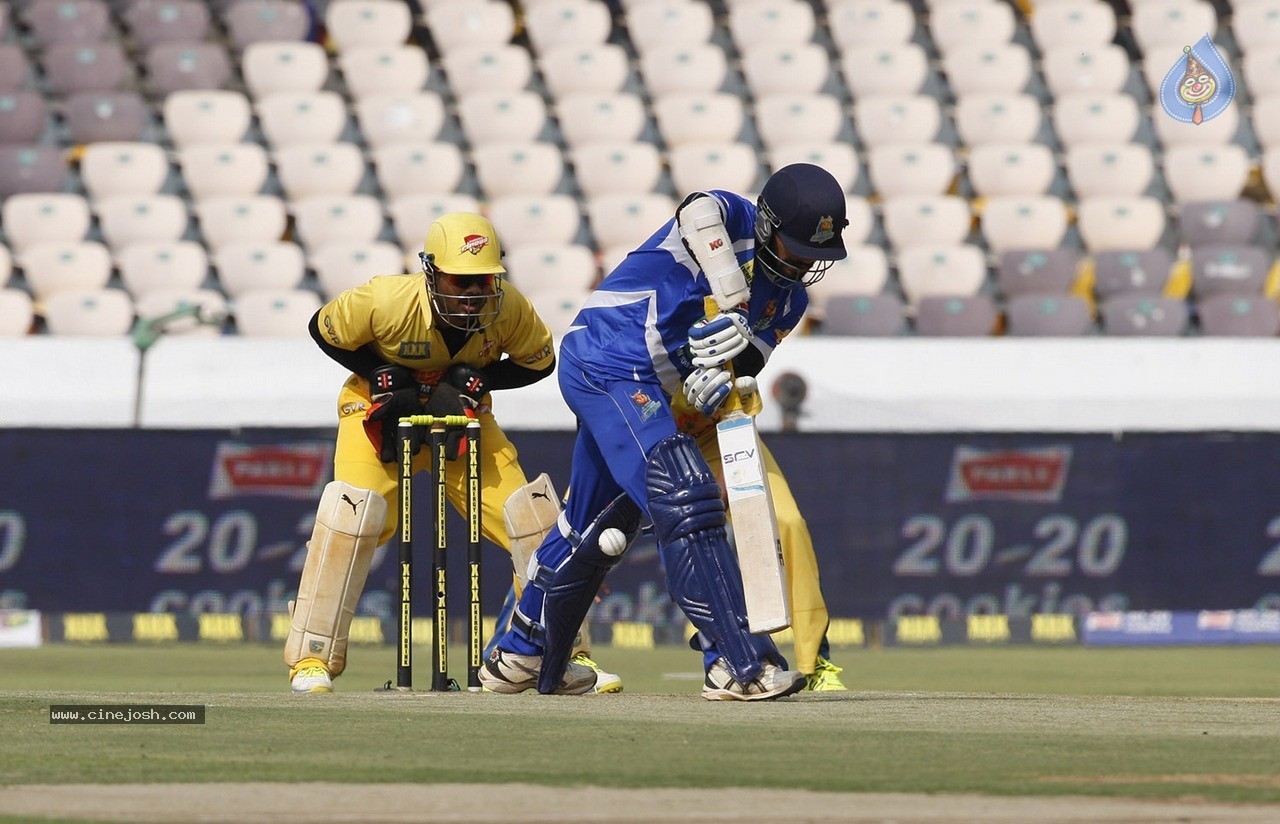Chennai Rhinos Vs Karnataka Bulldozers Match Photos - 68 / 150 photos