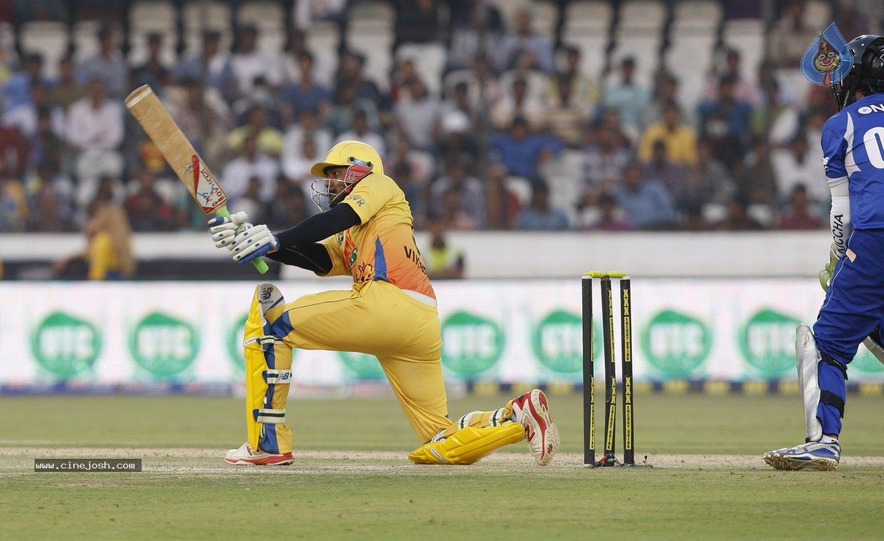 Chennai Rhinos Vs Karnataka Bulldozers Match Photos - 114 / 150 photos