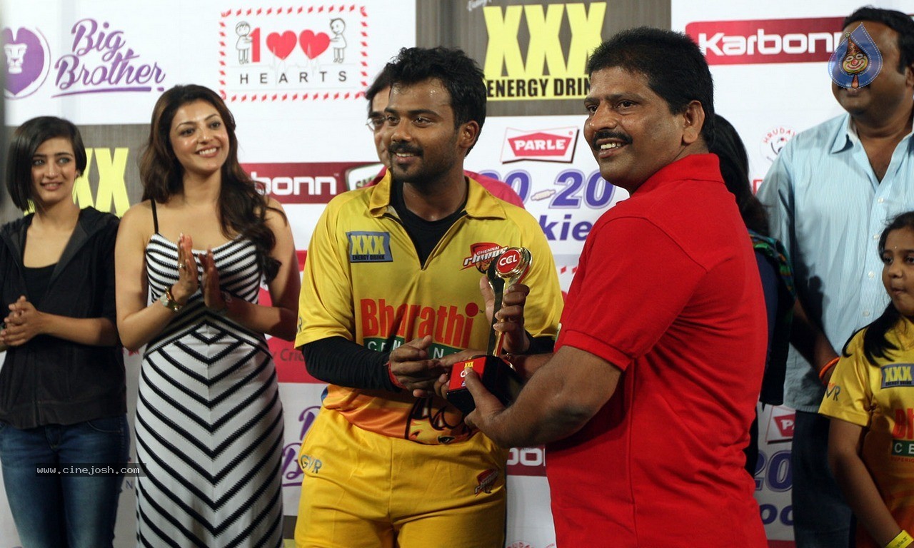 Chennai Rhinos Vs Karnataka Bulldozers Match Photos - 132 / 150 photos