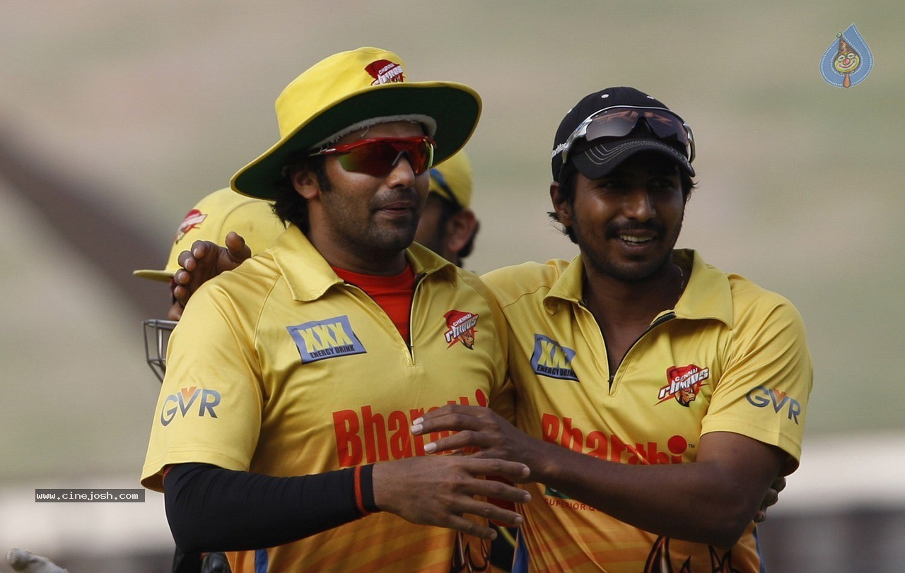 Chennai Rhinos Vs Karnataka Bulldozers Match Photos - 135 / 150 photos