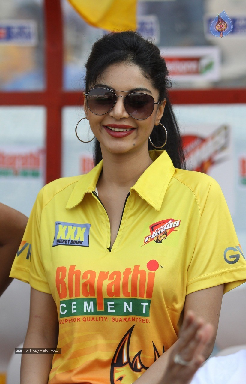 Chennai Rhinos Vs Karnataka Bulldozers Match Photos - 150 / 150 photos