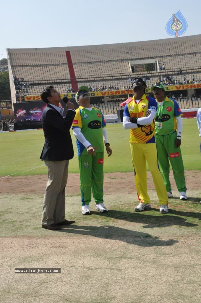 Chennai Rhinos Vs Kerala Strikers Match Photos 01 - 59 / 131 photos