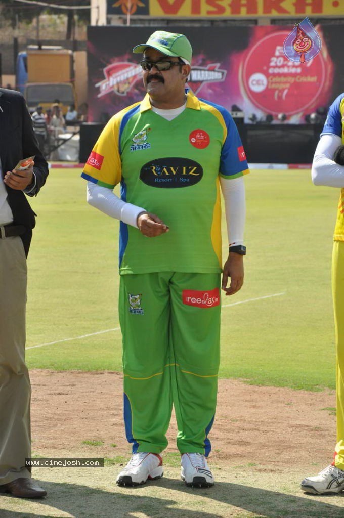 Chennai Rhinos Vs Kerala Strikers Match Photos 02 - 32 / 105 photos