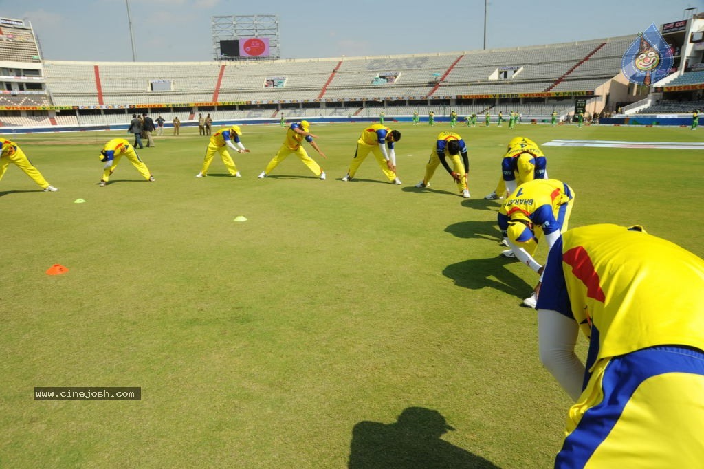 Chennai Rhinos Vs Kerala Strikers Match Photos 02 - 63 / 105 photos