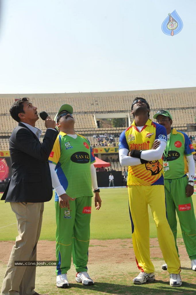 Chennai Rhinos Vs Kerala Strikers Match Photos 02 - 88 / 105 photos