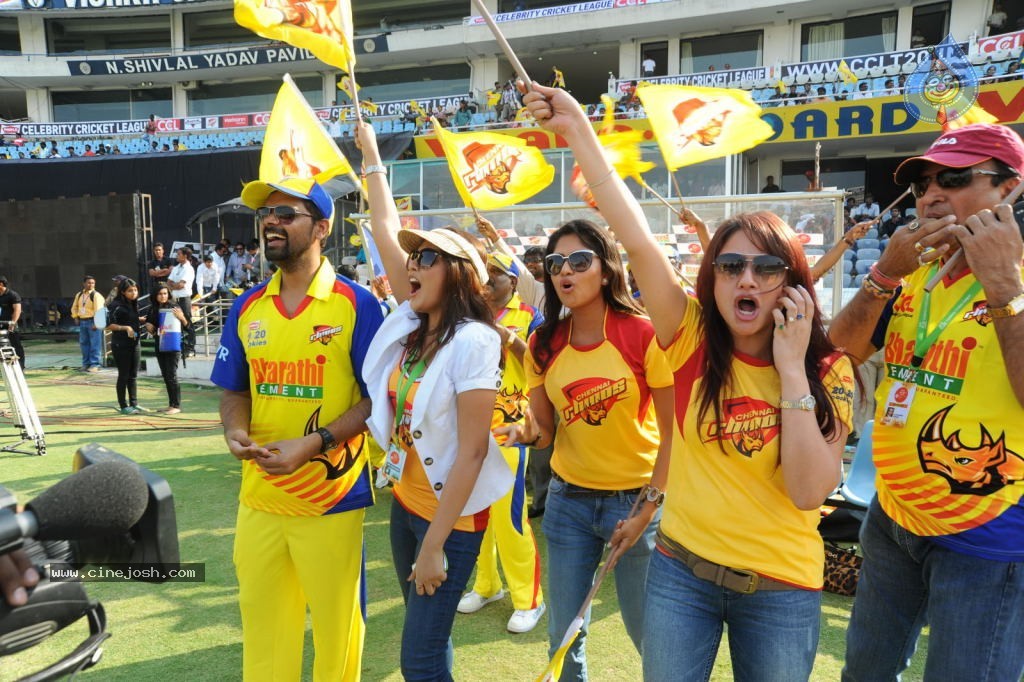 Chennai Rhinos Vs Kerala Strikers Match Photos 03 - 40 / 96 photos