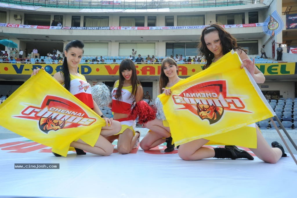 Chennai Rhinos Vs Kerala Strikers Match Photos 03 - 63 / 96 photos