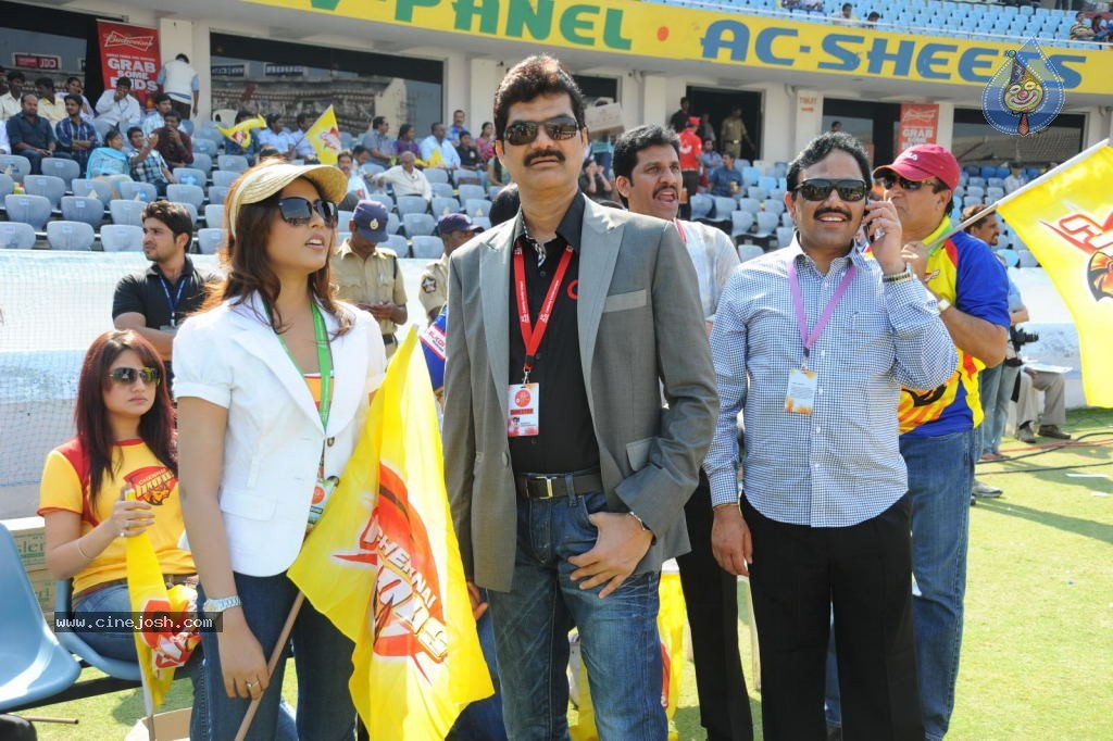 Chennai Rhinos Vs Kerala Strikers Match Photos 03 - 76 / 96 photos