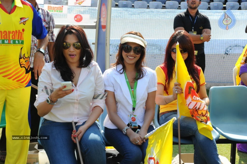 Chennai Rhinos Vs Kerala Strikers Match Photos 03 - 88 / 96 photos