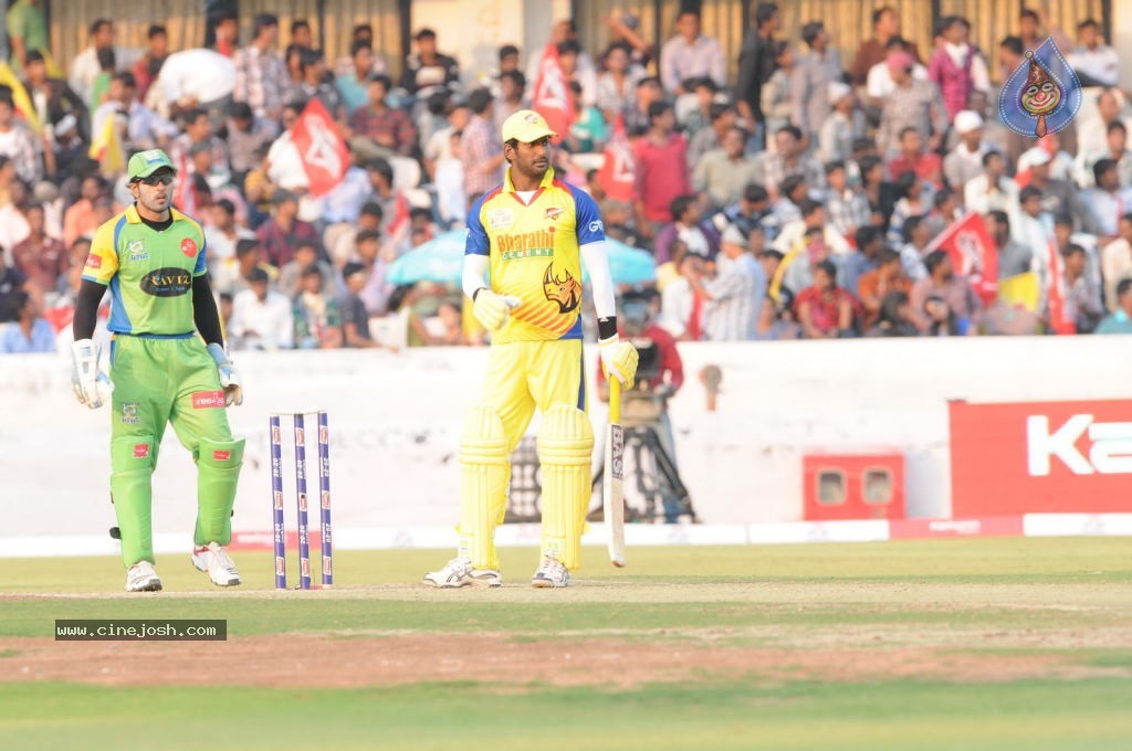 Chennai Rhinos Vs Kerala Strikers Match Photos 04 - 32 / 43 photos