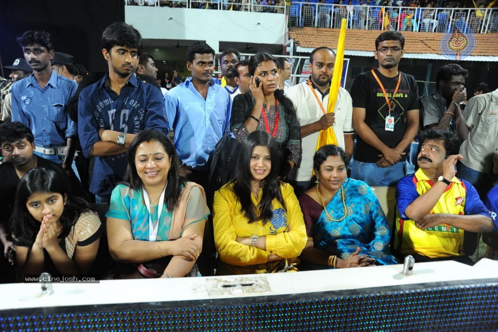 Telugu Warriors VS Chennai Rhinos Semi Final Match 01 - 58 / 72 photos