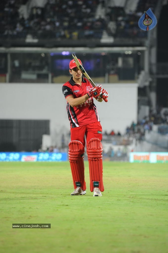 Telugu Warriors VS Chennai Rhinos Semi Final Match 01 - 60 / 72 photos