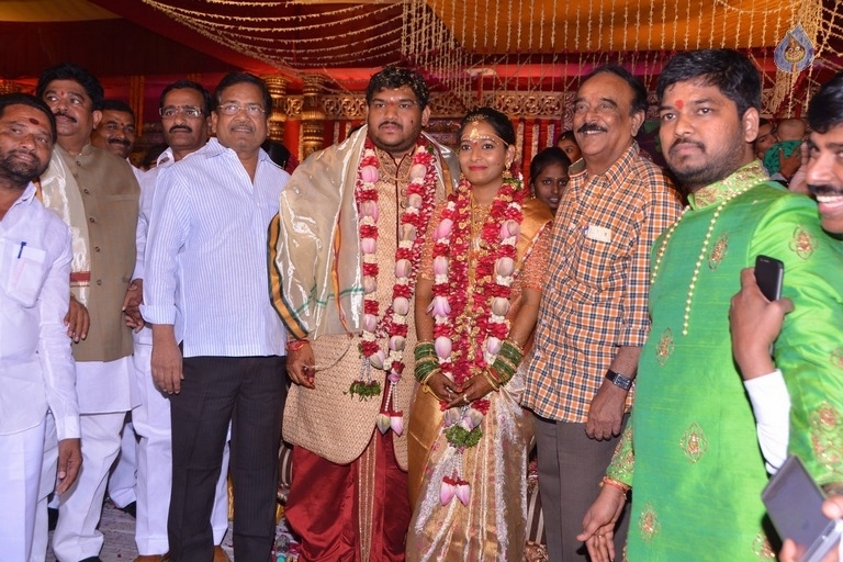 Chinna Srisailam Yadav Daughter Vanaja Wedding Photos - 35 / 83 photos