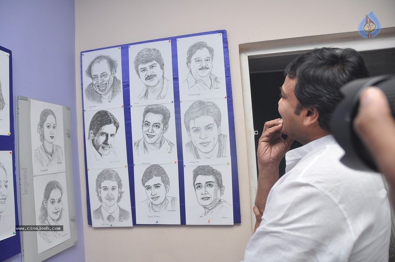 Chiranjeevi at Bapu's Film Festival 2014 - 35 / 304 photos