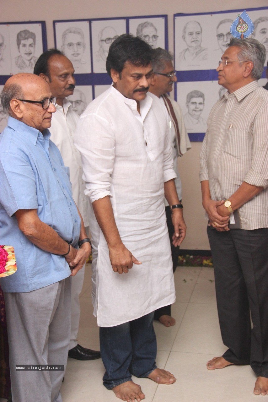 Chiranjeevi at Bapu's Film Festival 2014 - 57 / 304 photos