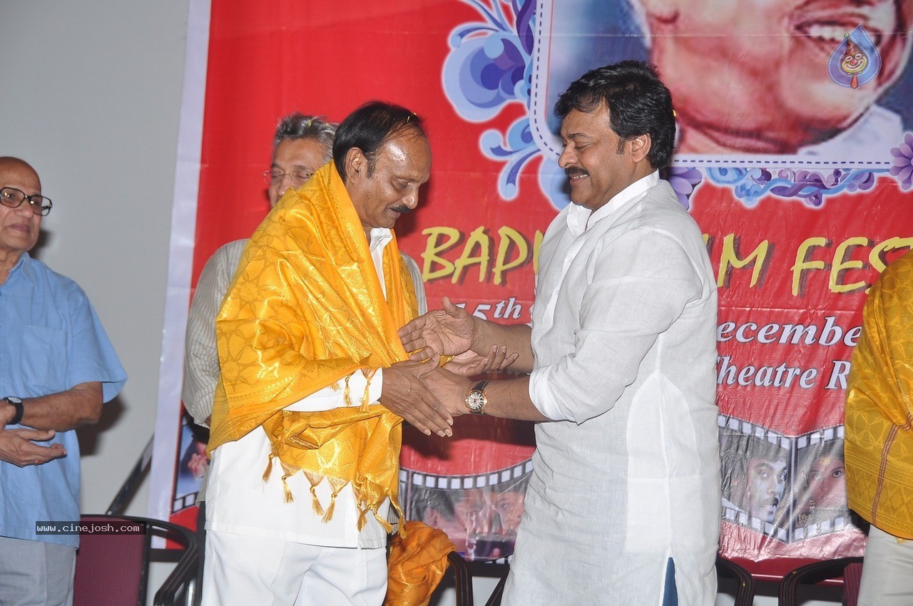 Chiranjeevi at Bapu's Film Festival 2014 - 60 / 304 photos