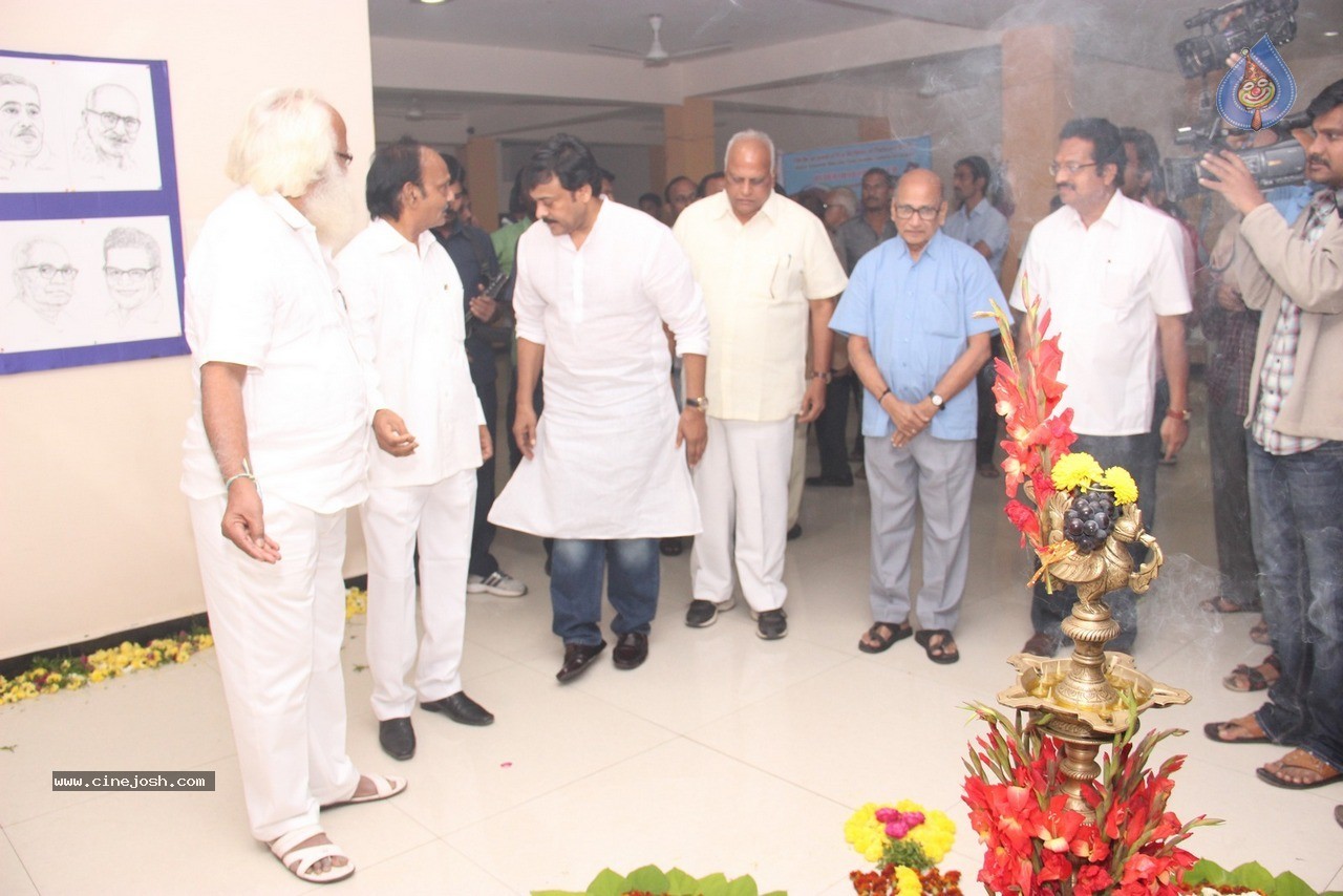 Chiranjeevi at Bapu's Film Festival 2014 - 65 / 304 photos
