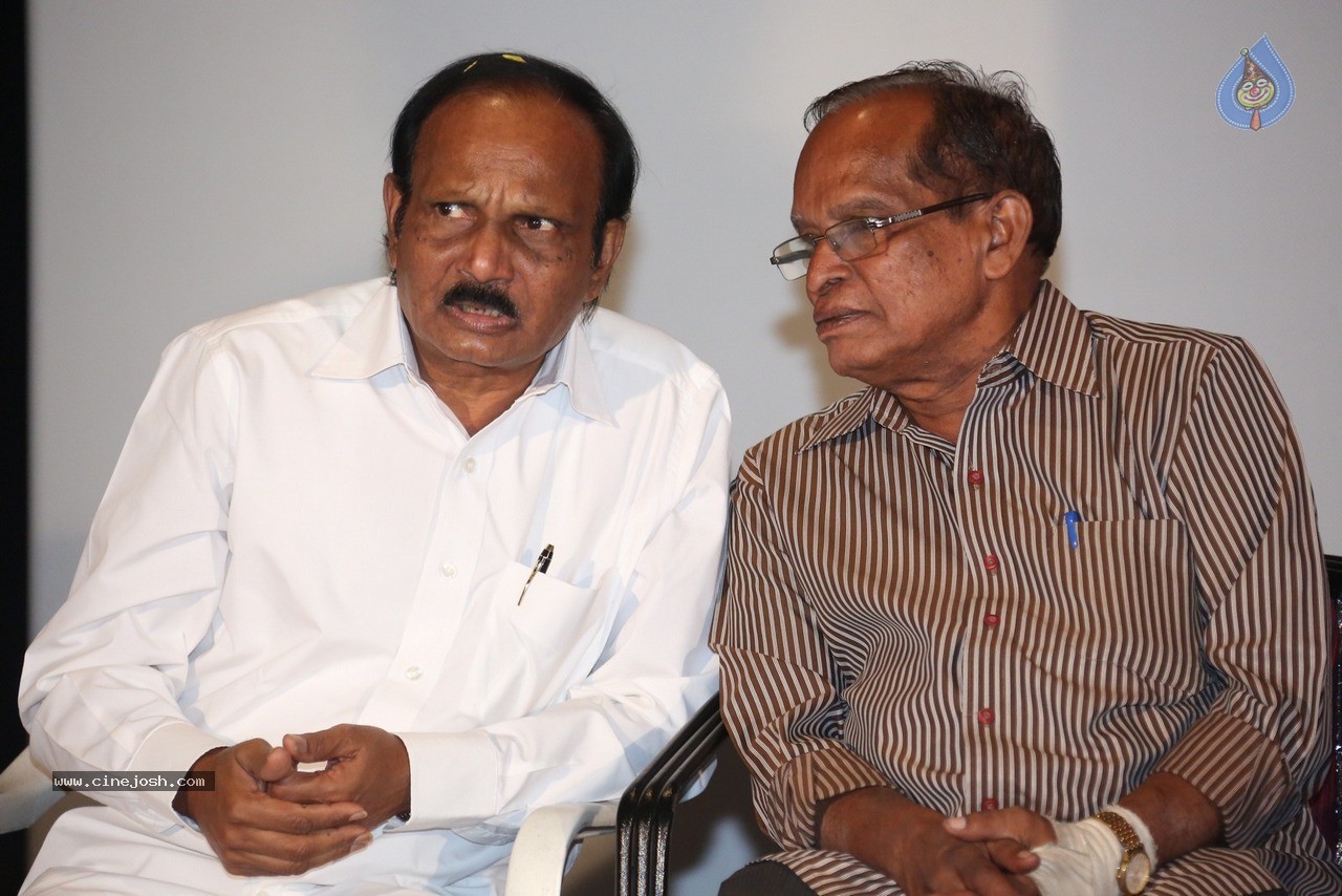 Chiranjeevi at Bapu's Film Festival 2014 - 129 / 304 photos